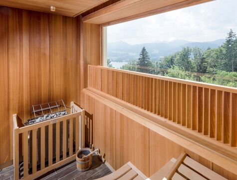 Sauna mit Seeblick auf den Tegernsee